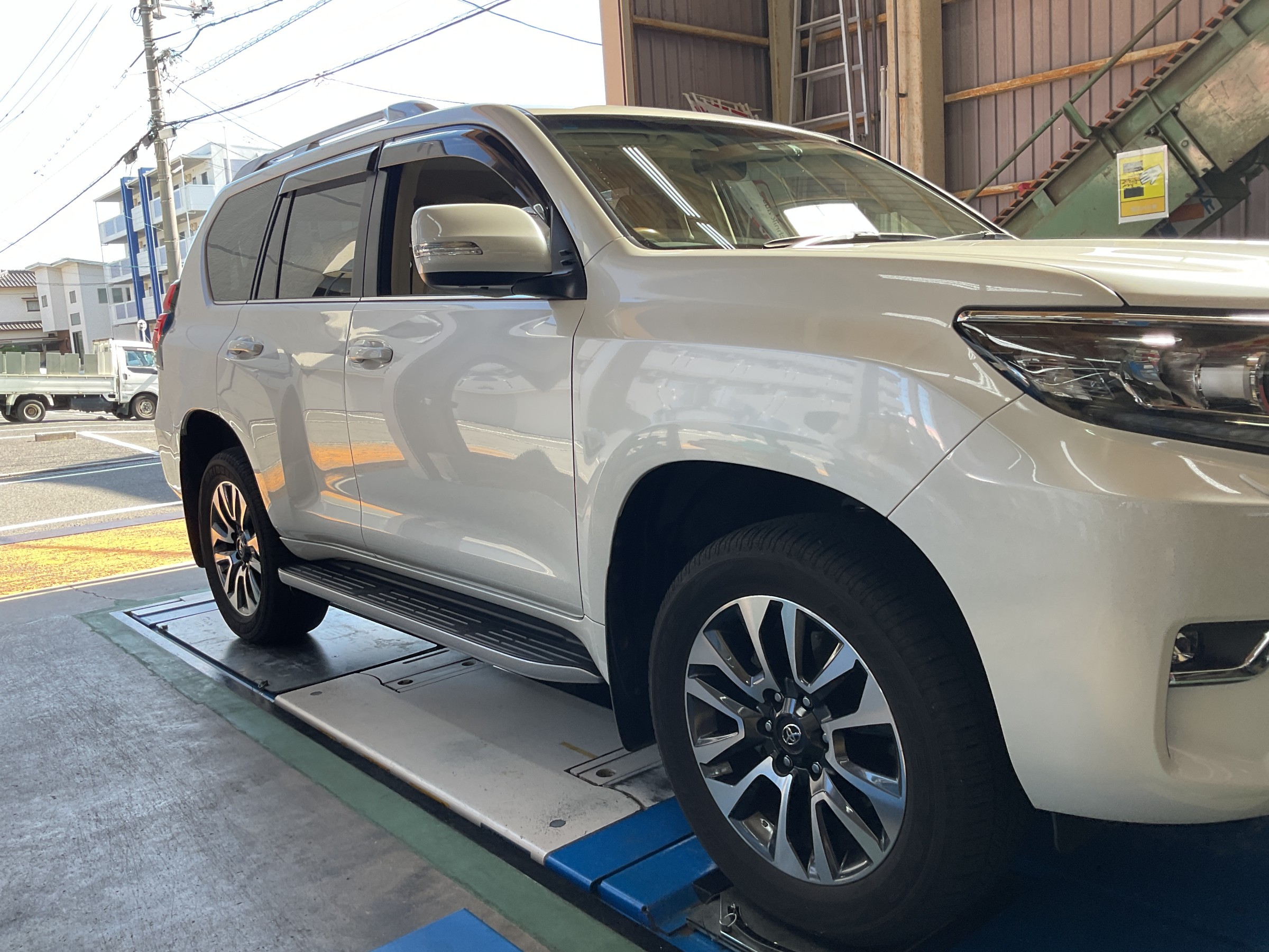 タイヤ交換　タイヤ館三原