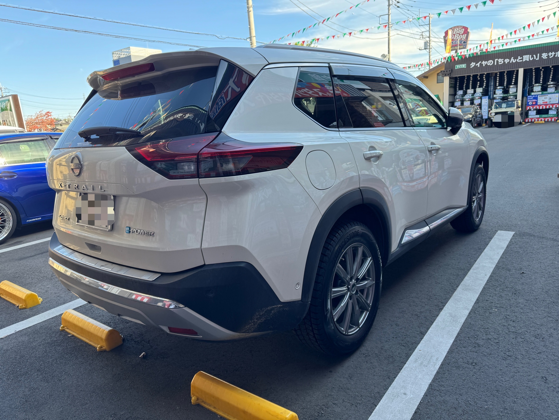 ニッサン T33 エクストレイル】スタッドレスアルミセットお取り付け