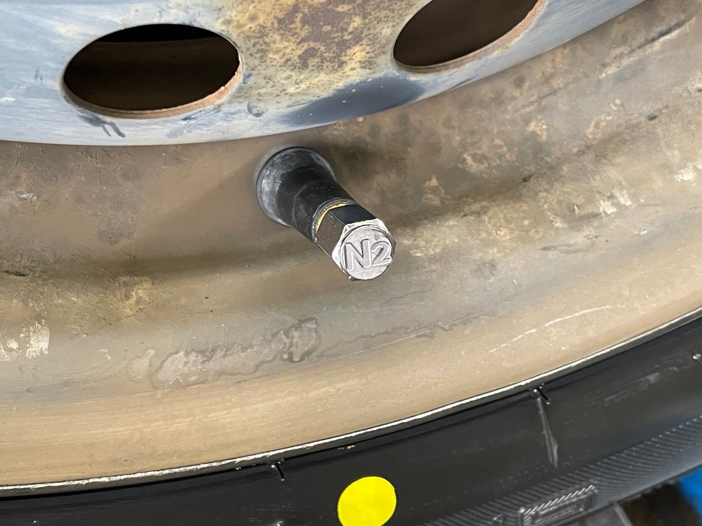 タイヤ館土山　マツダ フレアワゴン MM42S　タイヤ交換