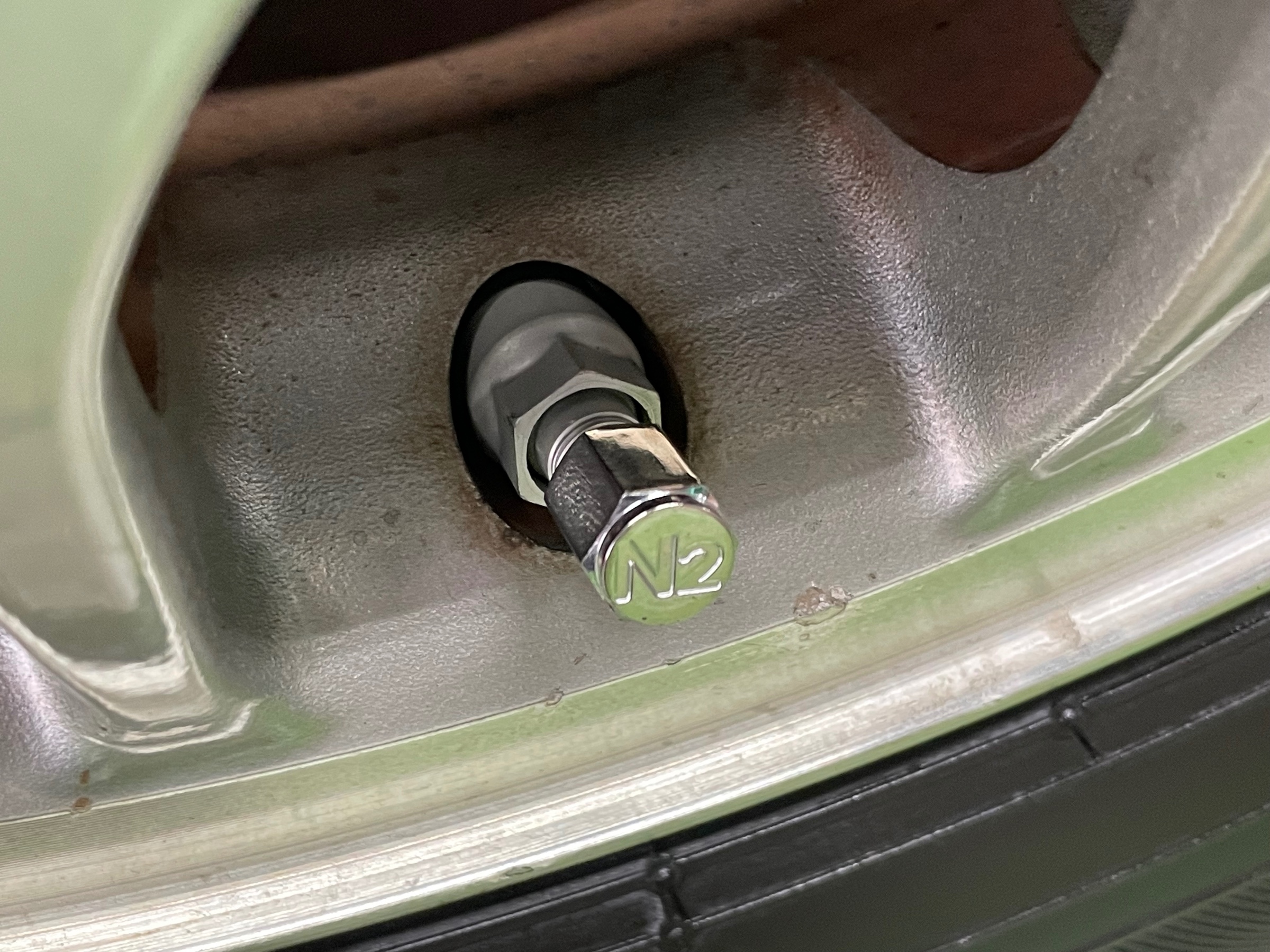 タイヤ館土山　ホンダ ライフダンク JB3　タイヤ交換・TPMSセンサーバルブ交換