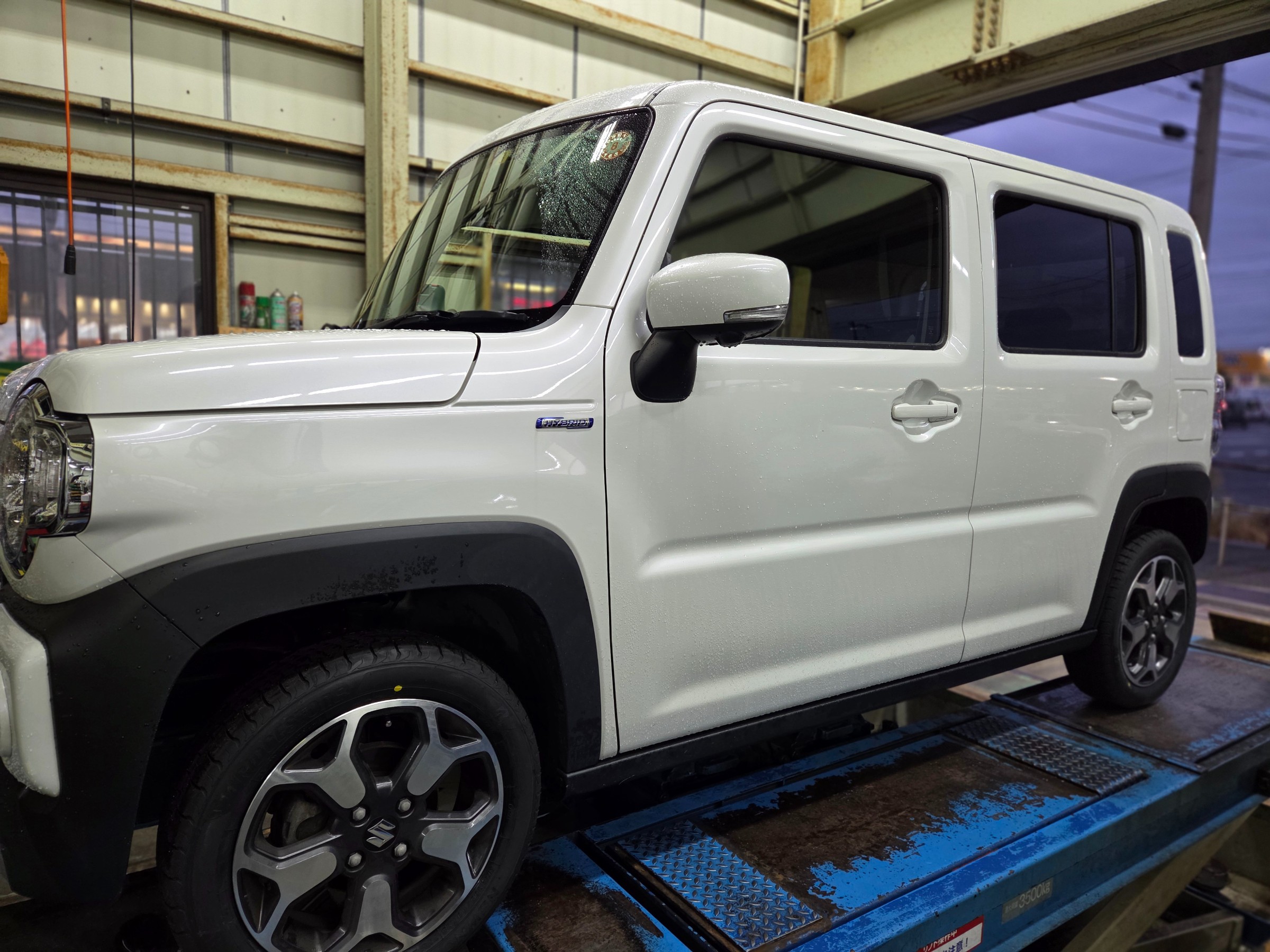 ハスラータイヤ交換