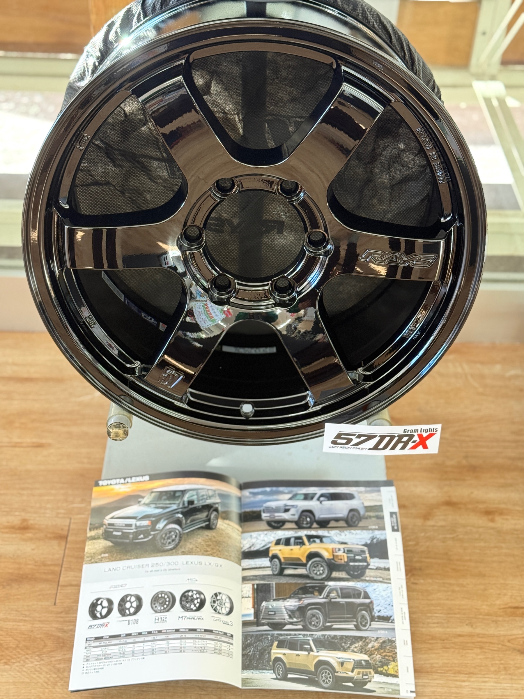 delさん専用 1/10(土)～18(日)】RAYSフェア開催中！ランクル250・300専用サイズ