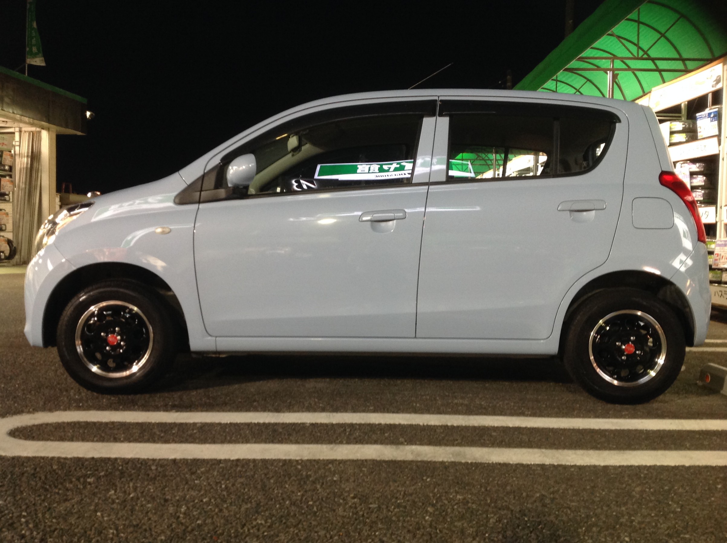 【スズキ・アルト（HA25)】ホイールの交換を行いました！ スズキ アルト ホイール タイヤ・ホイール関連 > タイヤ・ホイール交換