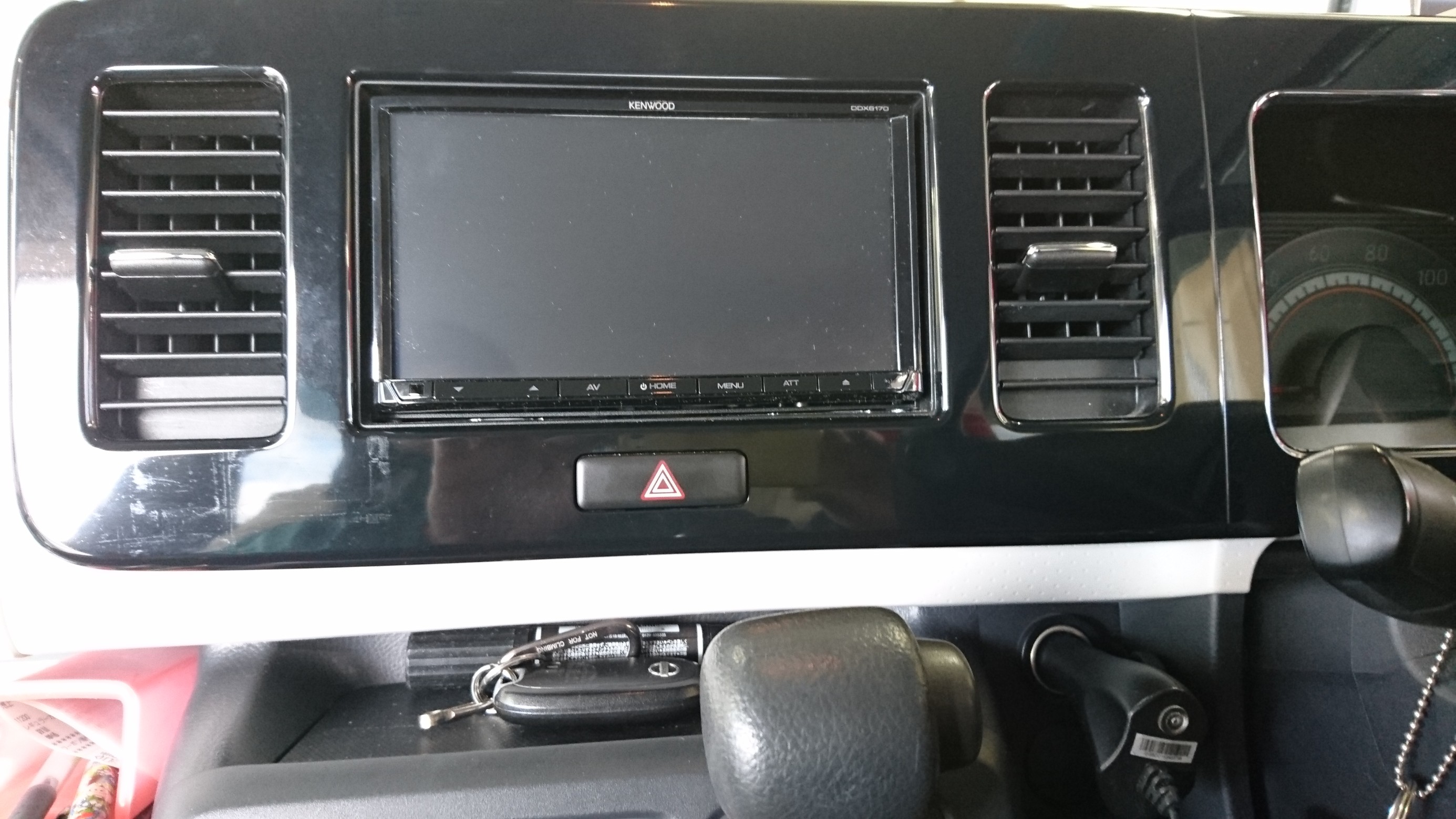 オーディオ交換しました 日産 モコ Av ナビ機器 カー用品取付 Av商品取付 サービス事例 タイヤ館 アクロスプラザ倉敷児島 タイヤからはじまる トータルカーメンテナンス タイヤ館グループ