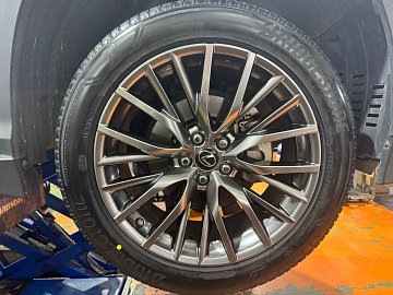 レクサス RX 235/55R20アレンザ001 タイヤ交換 | 店舗おススメ情報