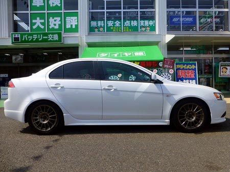 ギャランフォルティス ラリーアート 車高調キット取り付けでご来店です サービス事例 タイヤ館 阿見 茨城県のタイヤ カー用品ショップ タイヤからはじまる トータルカーメンテナンス タイヤ館グループ