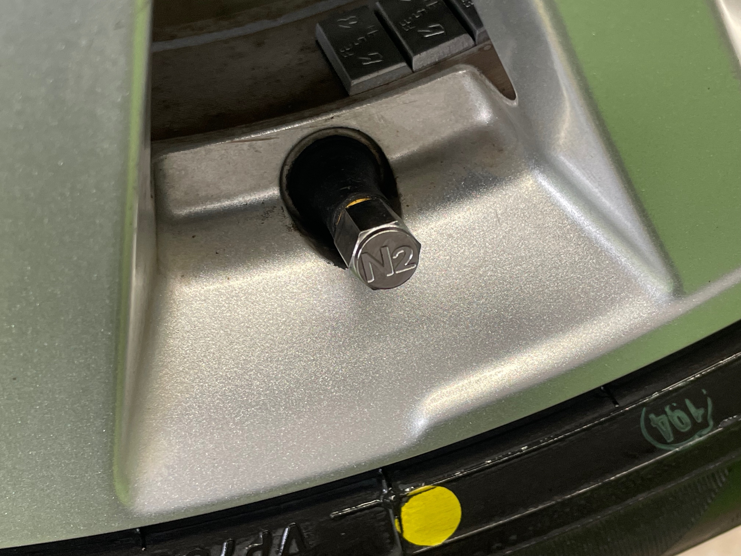 タイヤ館土山　日産 デイズルークス B21A　タイヤ交換〈NH200C装着〉