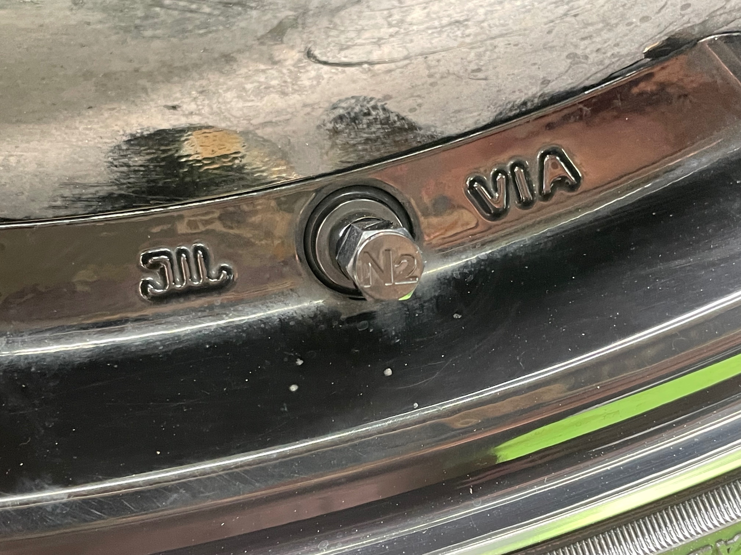 タイヤ館土山　ホンダ シビック FL4　スタッドレスタイヤ交換〈VRX3装着〉窒素ガス充填