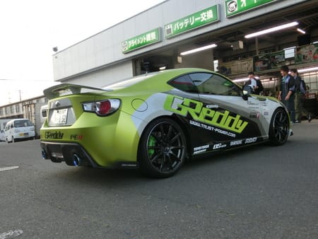 トラスト ｂｒｚ デモカー スバル Brz サービス事例 タイヤ館 大河原 宮城県のタイヤ カー用品ショップ タイヤからはじまる トータルカーメンテナンス タイヤ館グループ