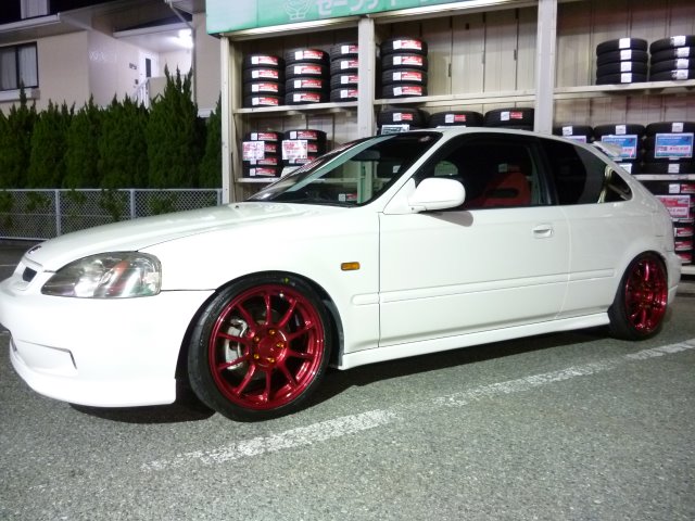 れっぴー シビックタイプR x ZE40 ハイパーレッド | 店舗おススメ情報 | タイヤ