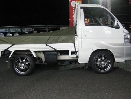アルミ装着事例 おしゃれな・・・軽トラ （ RAYS SUPER ECO