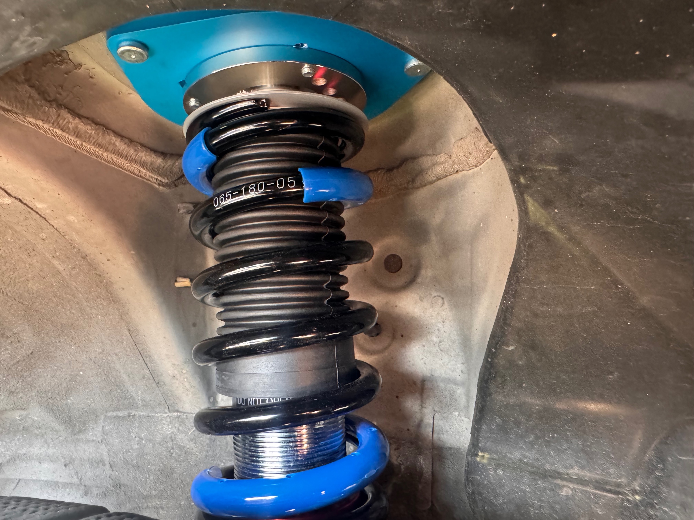 86 ZN6】CUSCO 車高調取付！ | 店舗おススメ情報 | タイヤ館 勝田