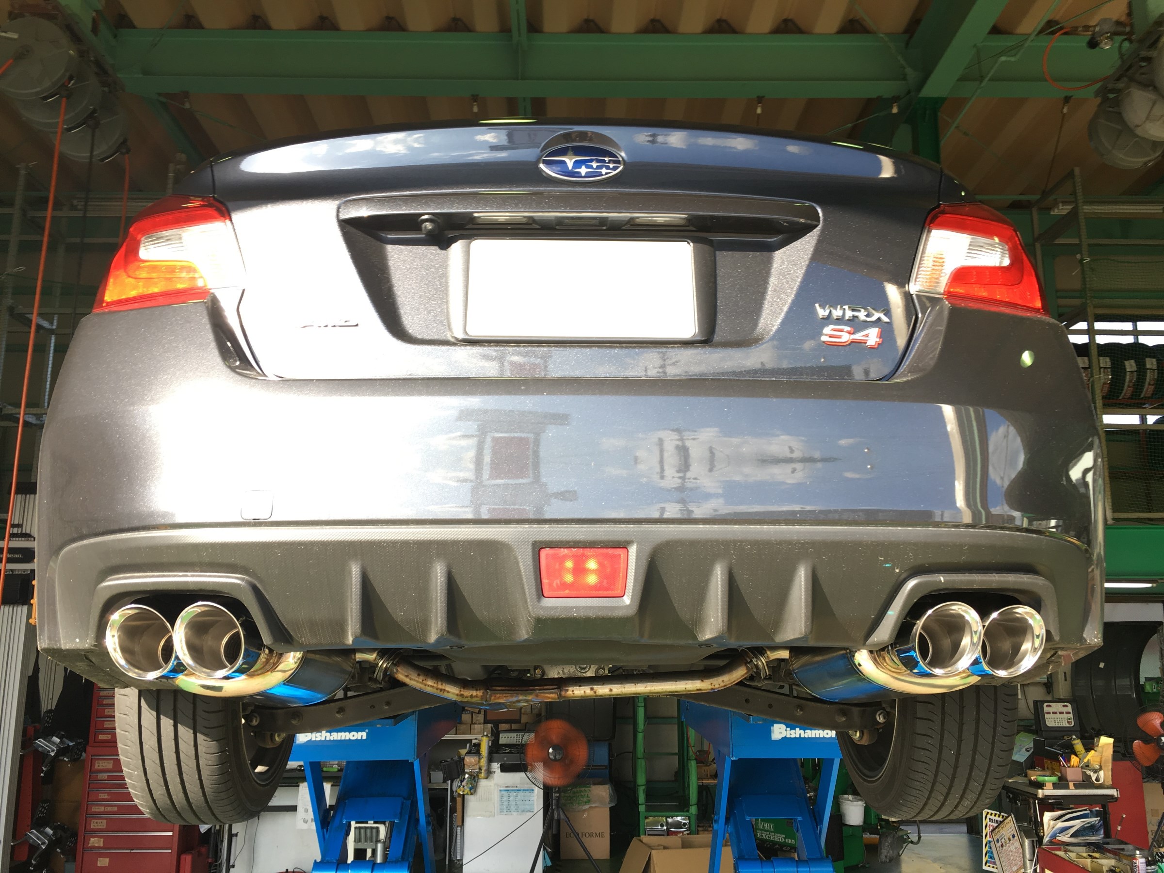 円高還元 STIパフォーマンスマフラー WRX VA ai-sp.co.jp
