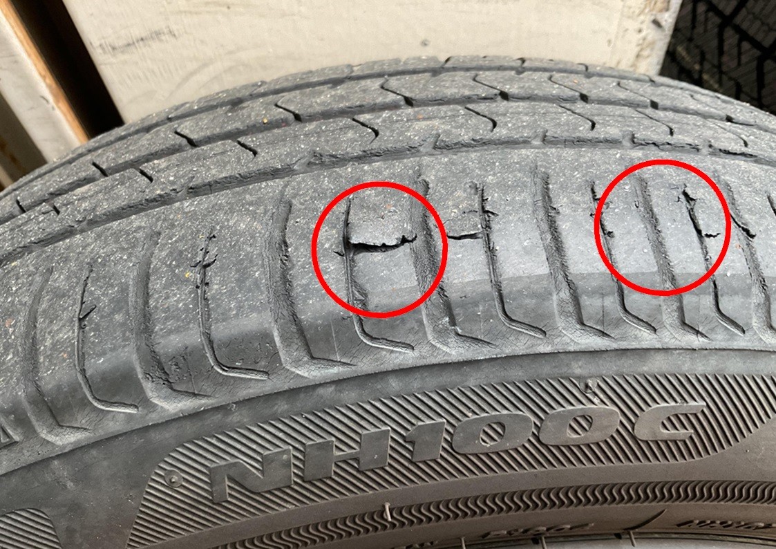 タイヤ交換　タイヤ館三原