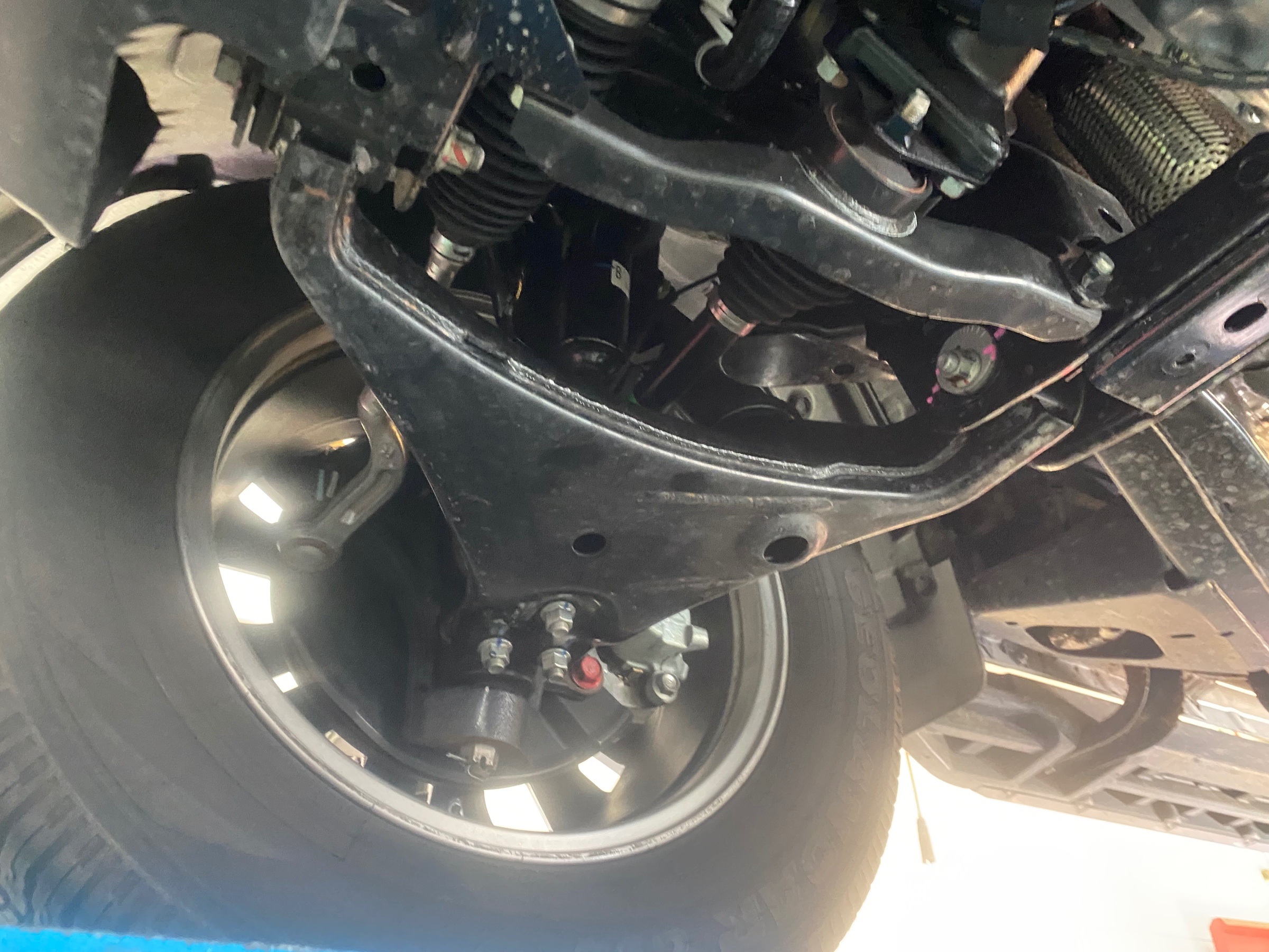 　　ブリヂストン　タイヤ館下松　タイヤ交換　アルミホイール　オイル交換　バッテリー交換　ワイパー交換　エアコンフィルター交換　アライメント調整　国産車　輸入車　下松市　周南市　徳山　柳井　熊毛　光　玖珂　周東　　