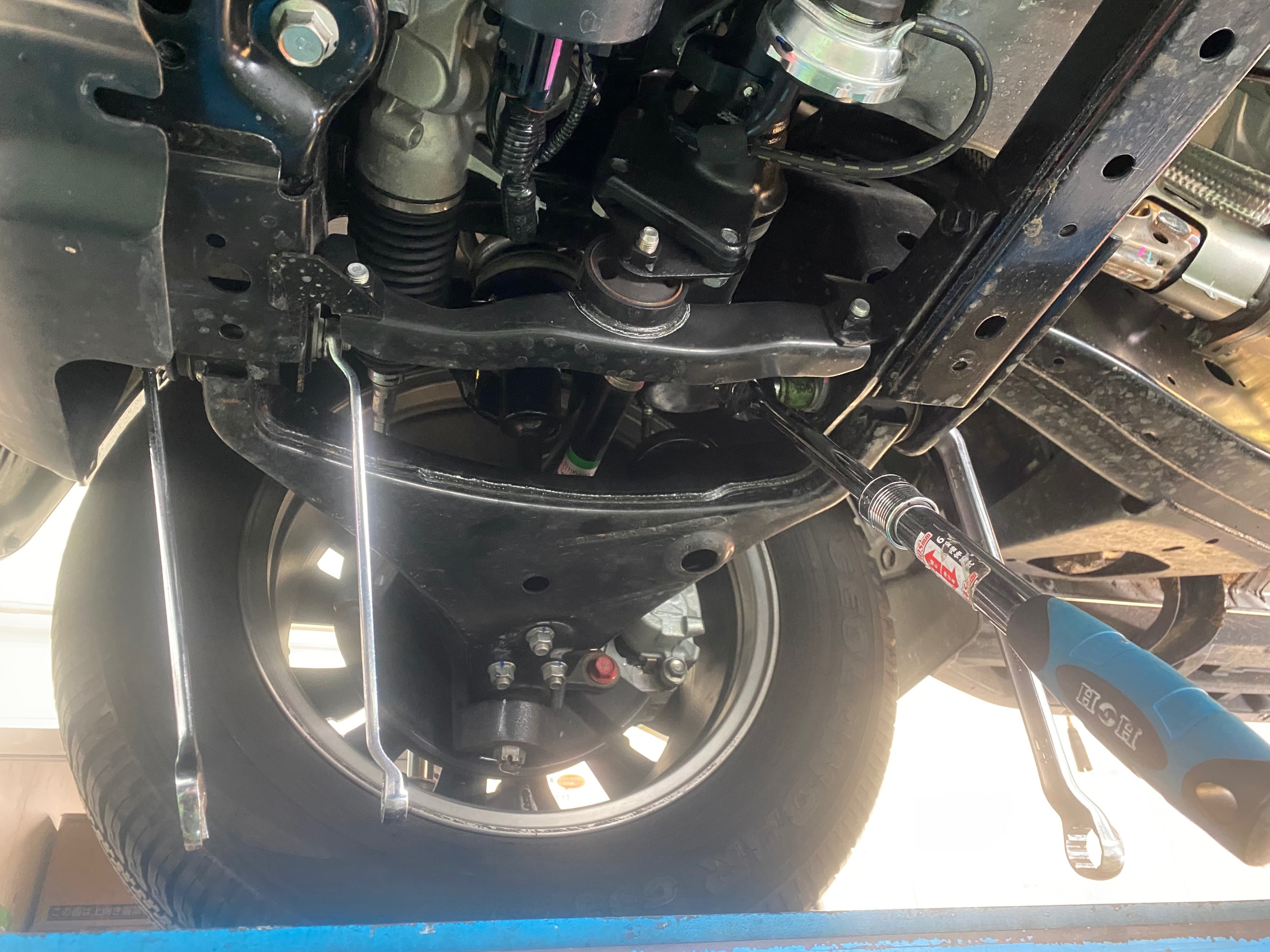 　　ブリヂストン　タイヤ館下松　タイヤ交換　アルミホイール　オイル交換　バッテリー交換　ワイパー交換　エアコンフィルター交換　アライメント調整　国産車　輸入車　下松市　周南市　徳山　柳井　熊毛　光　玖珂　周東　　