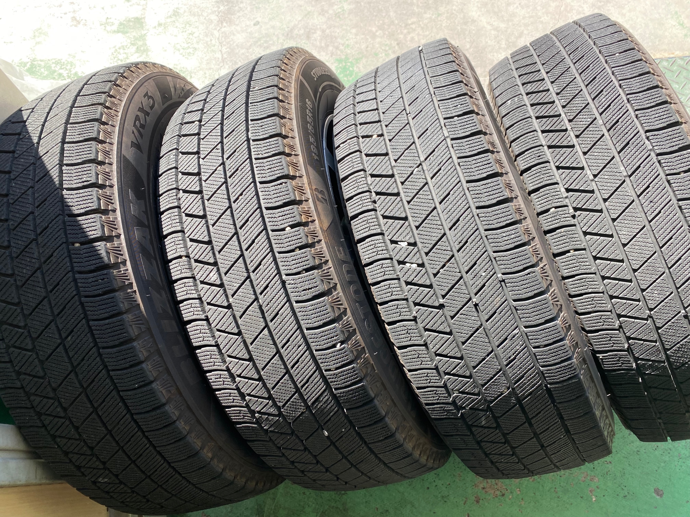 　　ブリヂストン　タイヤ館下松　タイヤ交換　アルミホイール　オイル交換　バッテリー交換　ワイパー交換　エアコンフィルター交換　アライメント調整　国産車　輸入車　下松市　周南市　徳山　柳井　熊毛　光　玖珂　周東　　