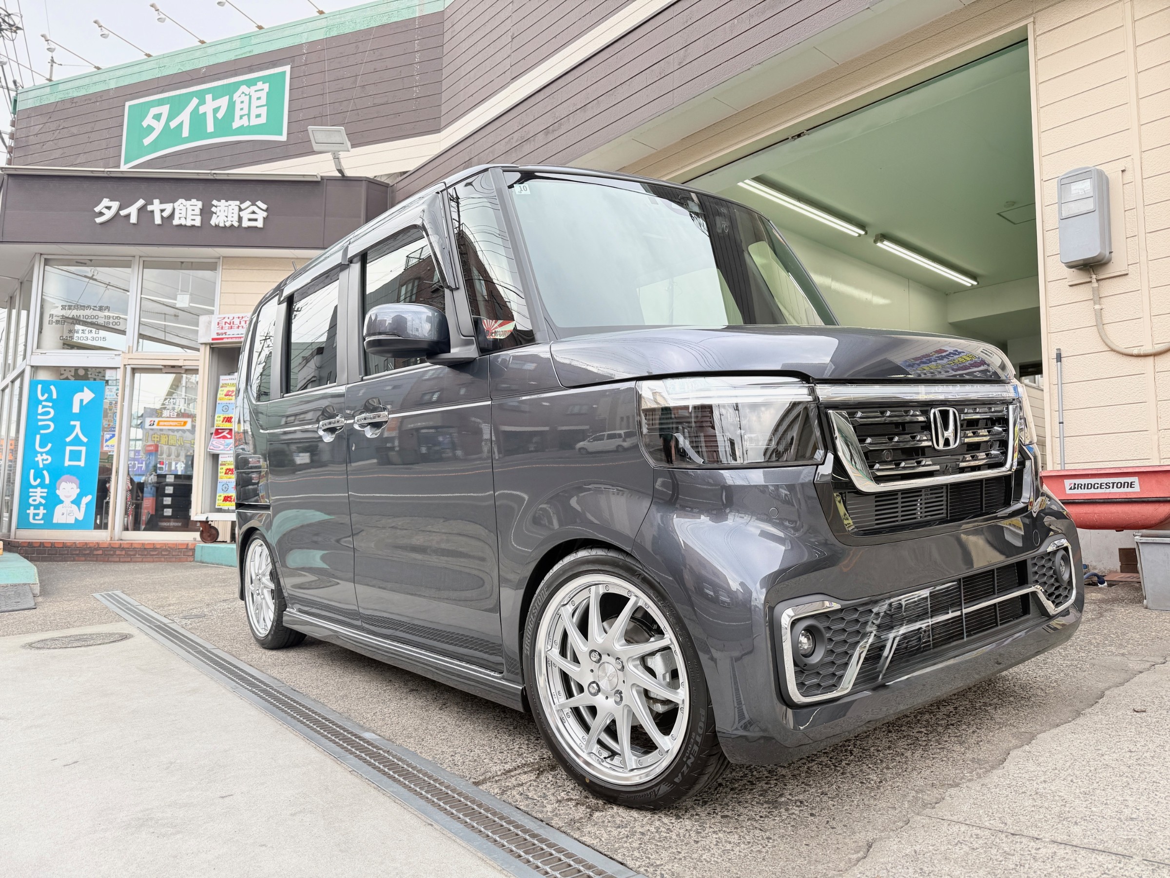 work リザルタード スポークTT 16インチ ホンダN-BOX WORK リザルタード・スポークTT 16インチ取付 | 店舗お