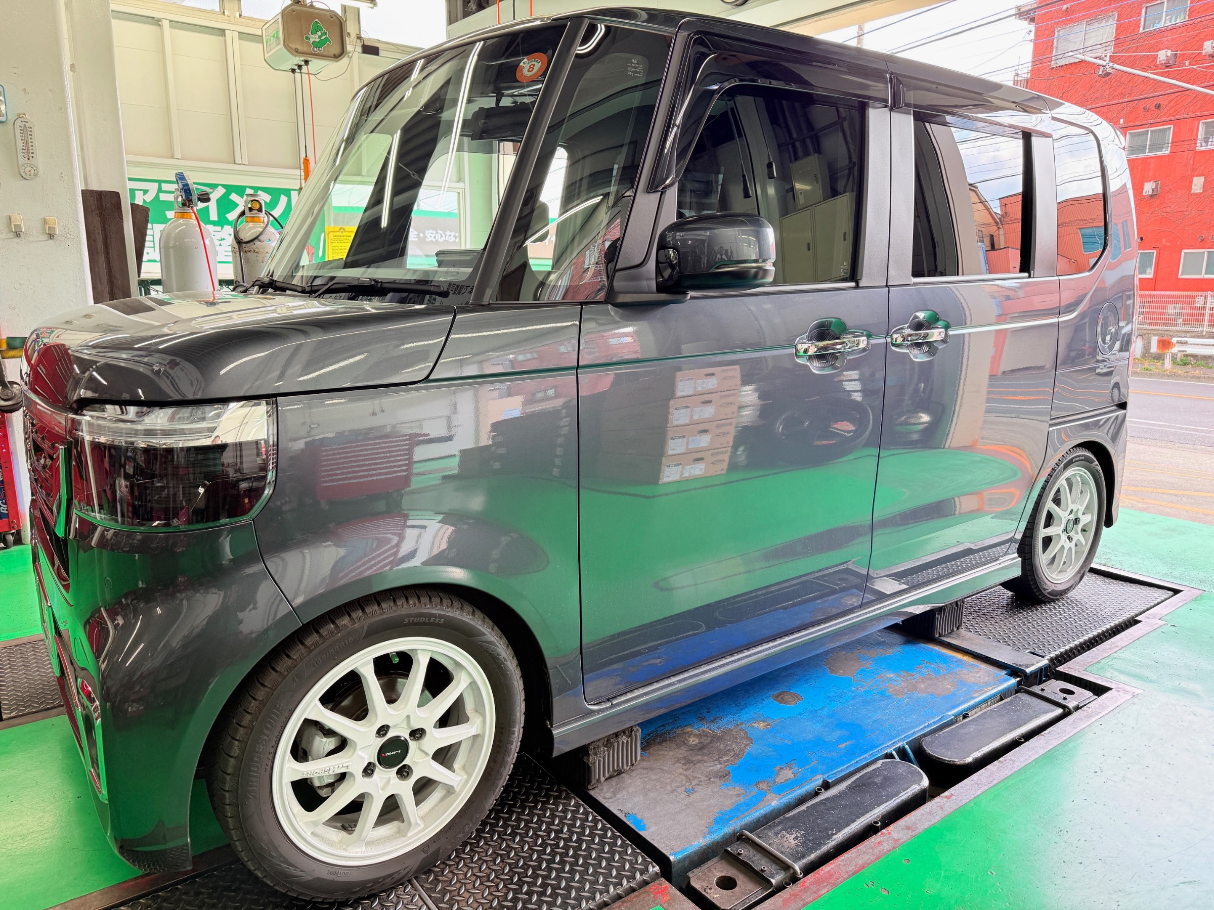和利様　2台セット専用になります。 ホンダN-BOX WORK リザルタード・スポークTT 16インチ取付 | 店舗お