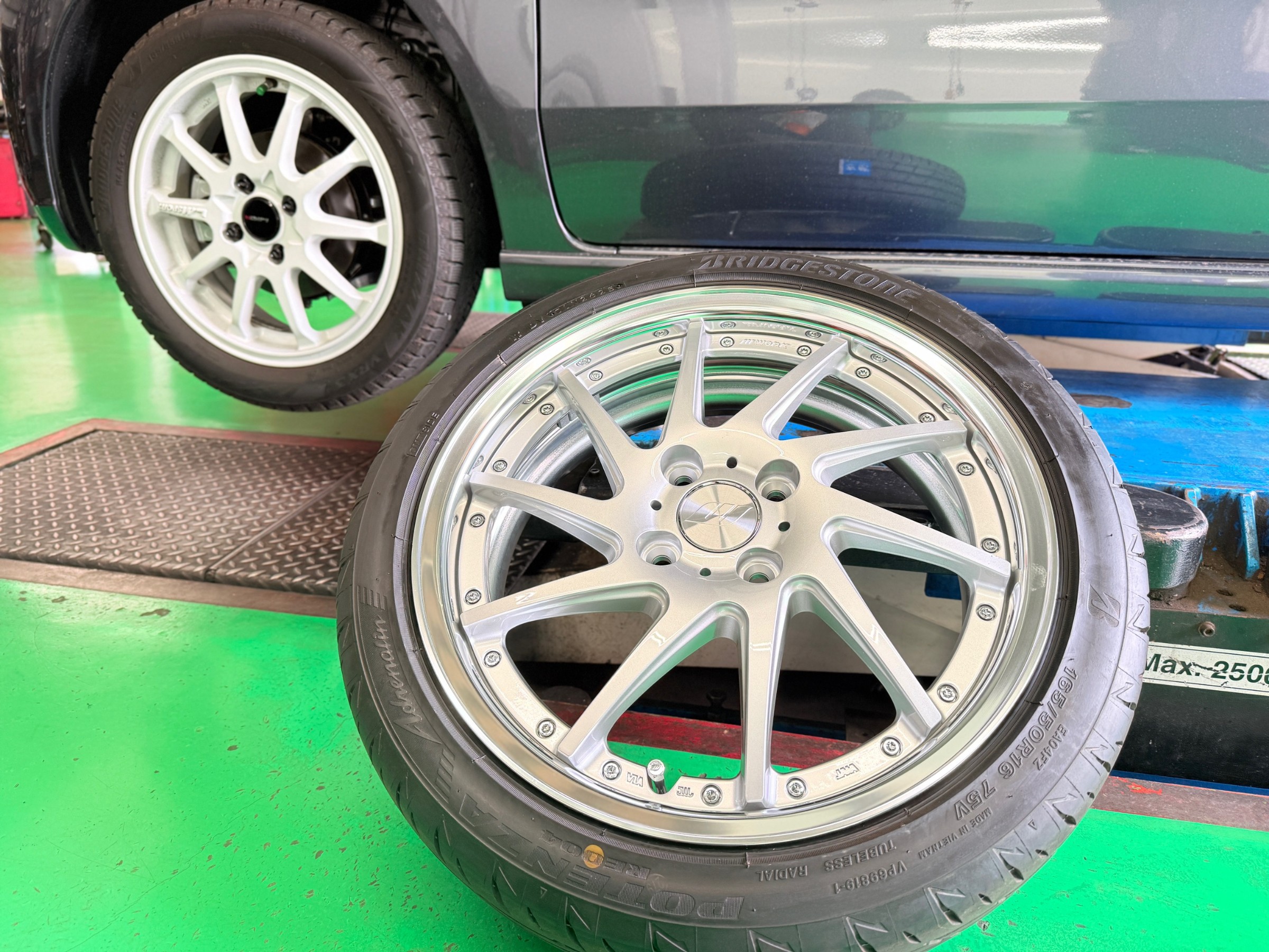 ホンダN-BOX WORK リザルタード・スポークTT 16インチ取付 | 店舗お