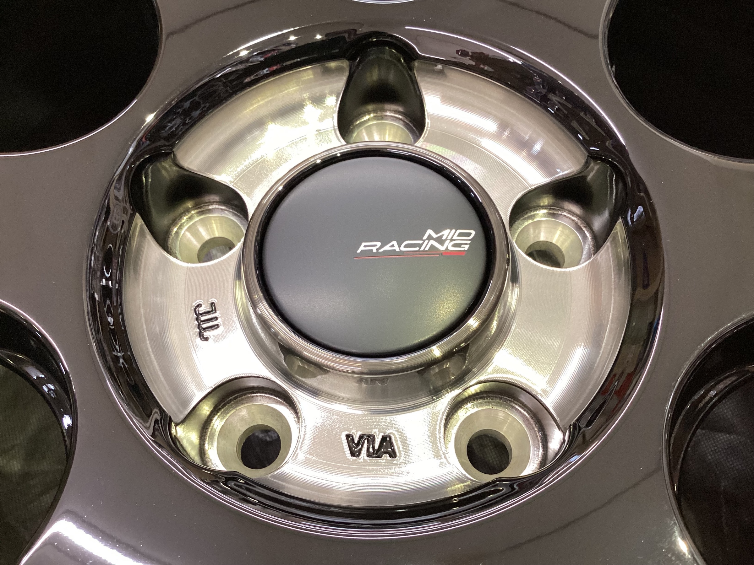 2026年 新作ホイール☆MID RACING R06☆18INCH | 店舗おススメ情報