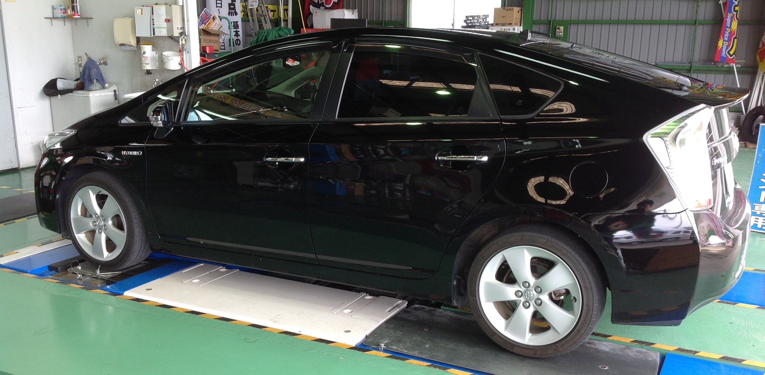 トヨタ プリウス に プロドライブ GCー05K ＆ レグノGR－XIを