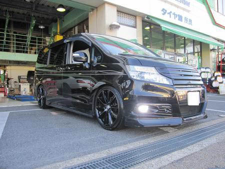 RKステップワゴン 新作 車高調取り付け | 店舗おススメ情報