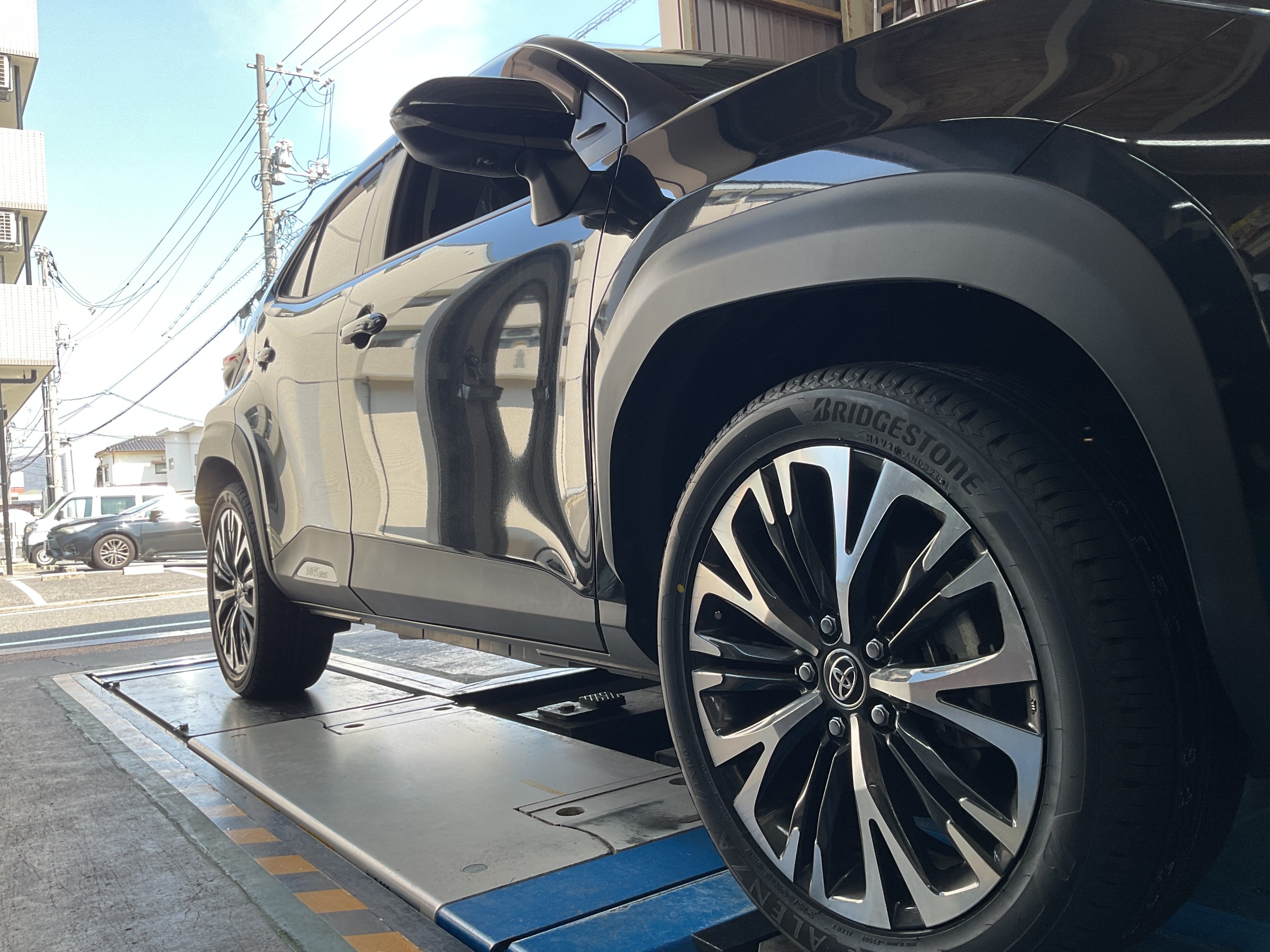 アルミホイール、夏タイヤ(要交換) タイヤ&ホイール 交換・取付サービス 20インチまで 国産車