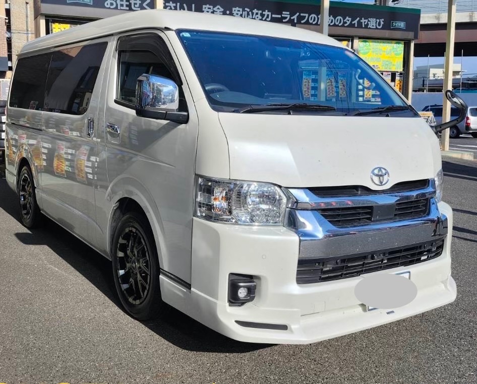 ハイエース