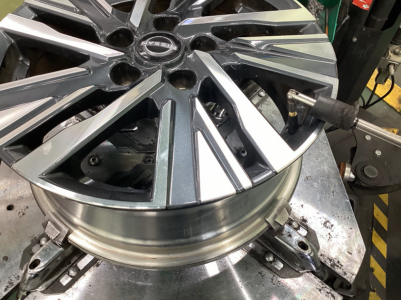 タイヤ購入　タイヤ交換　タイヤ予約
