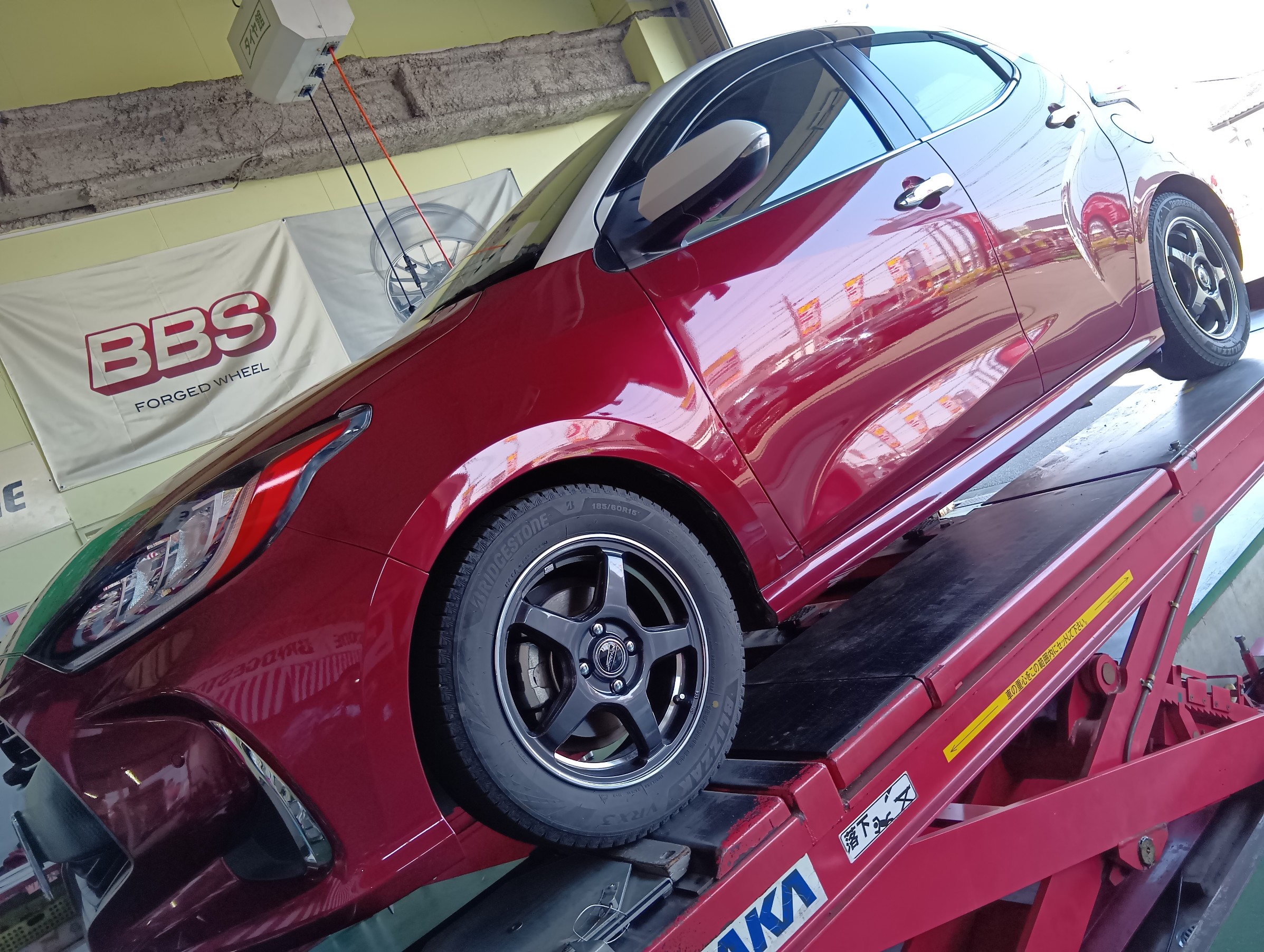 ダウンサス取付！ TOYOTA ヤリス(MXPA10) タナベDF210(^^) | 店舗お