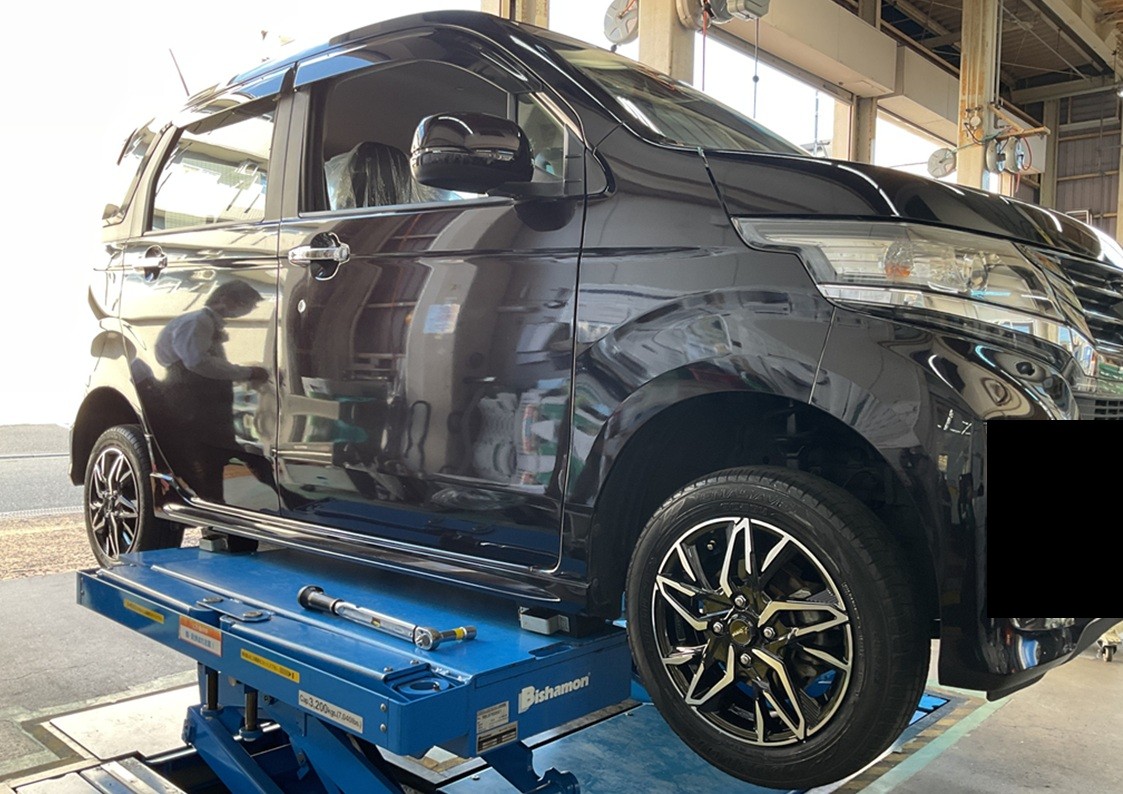 タイヤ館三原　タイヤ交換