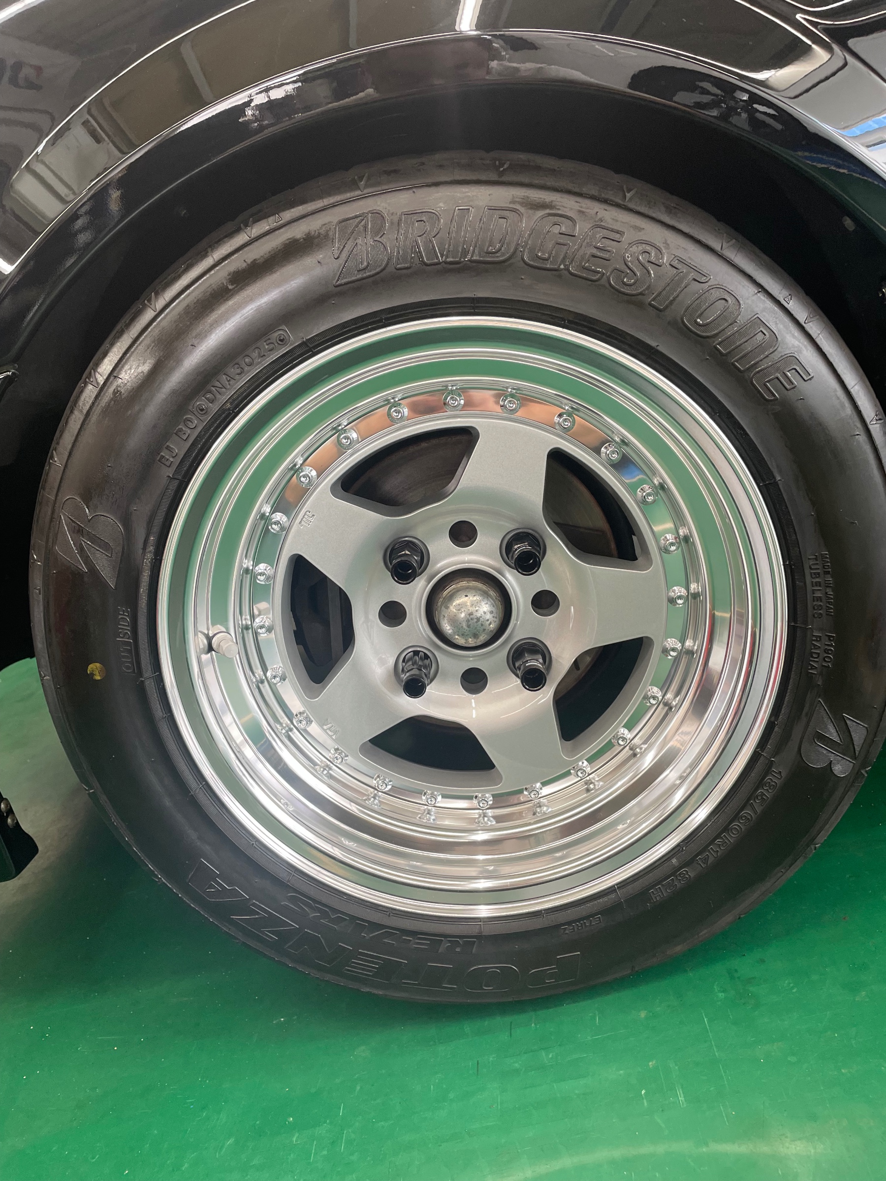 ヤ*マ様 CR01 ロングホイールベース仕様 WORK MEISTER CR01 | 店舗おススメ情報 | タイヤ館 牧港（沖縄県）