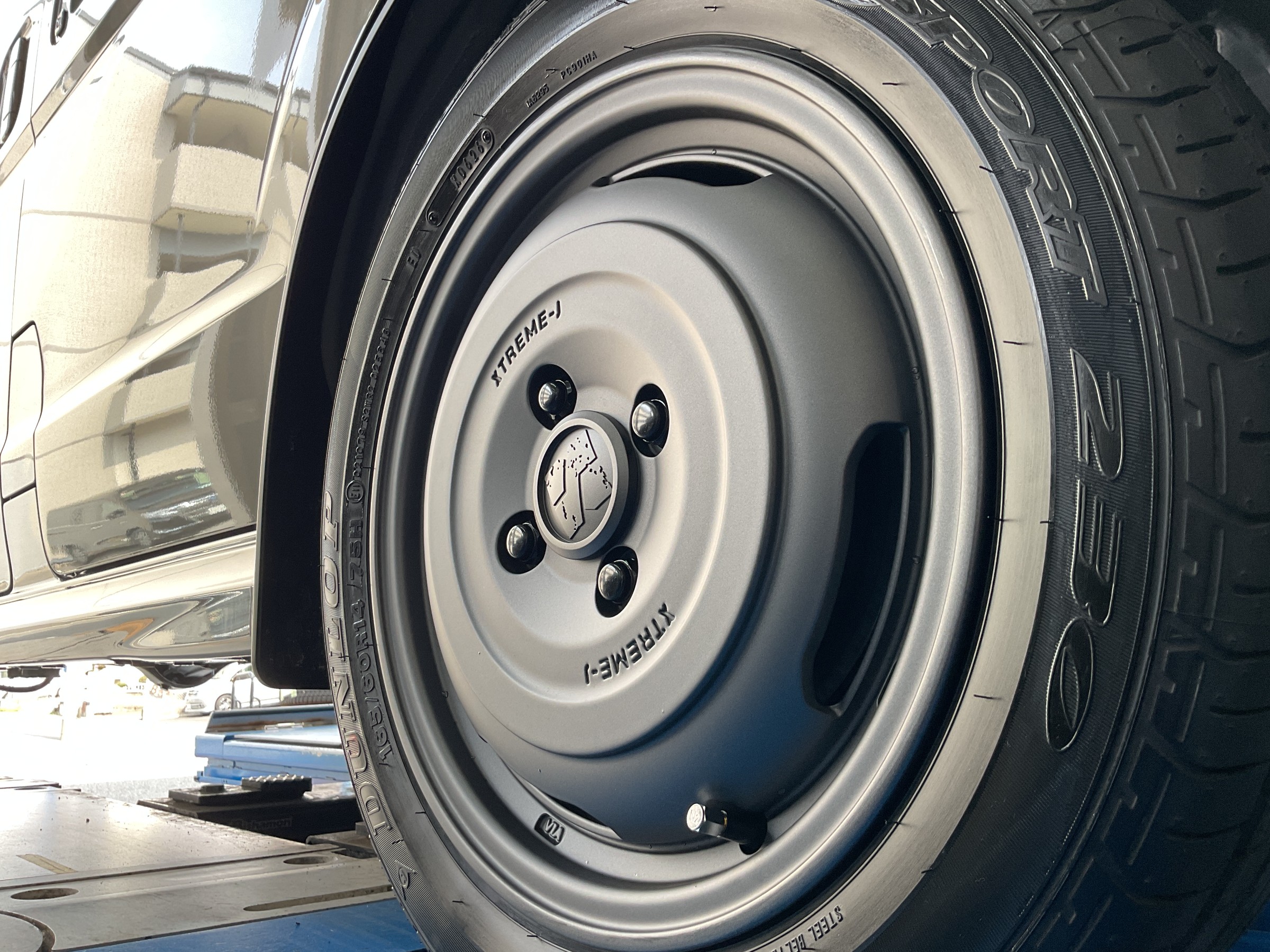 タイヤ館三原　タイヤ交換