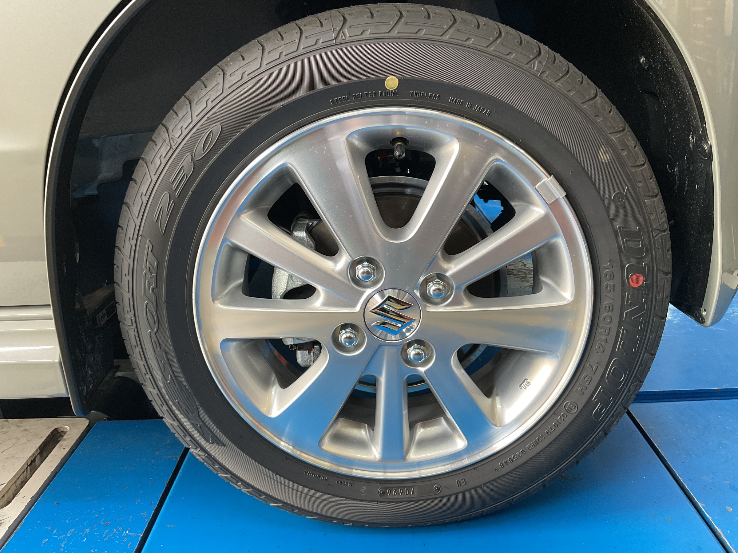 タイヤ館三原　アルミホイール