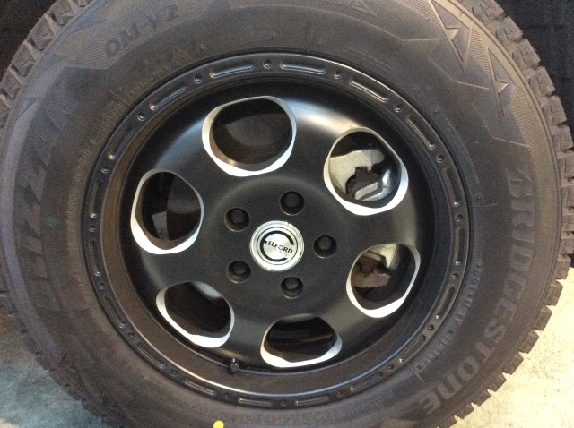 ブラッドストック1ピース 三菱 デリカd 5 ホイール タイヤ ホイール関連 タイヤ ホイール交換 スタッフ日記 タイヤ館 大津 京都府 滋賀県のタイヤからはじまる トータルカーメンテナンス タイヤ館グループ