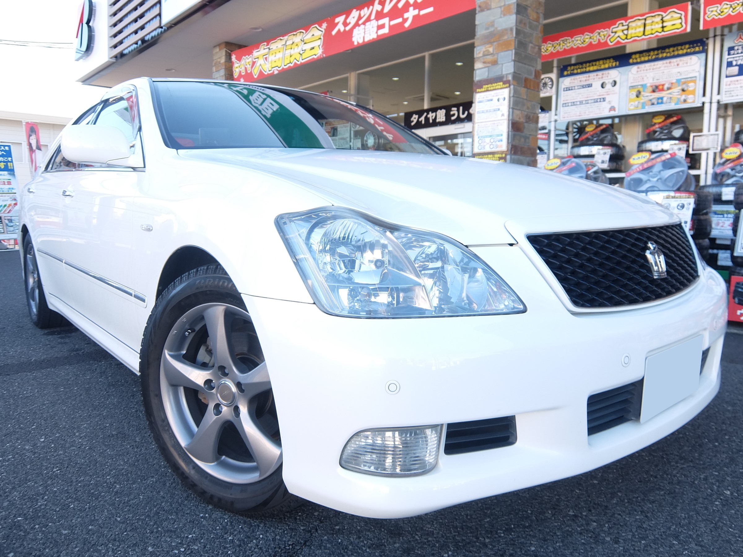 ｇｒｓ１８０型 クラウンアスリート コムテック レーダー取り付け トヨタ クラウン アスリート その他 パーツ取付 各種用品取付 サービス事例 タイヤ館 うしく上柏田 茨城県のタイヤ カー用品ショップ タイヤからはじまる トータルカーメンテナンス