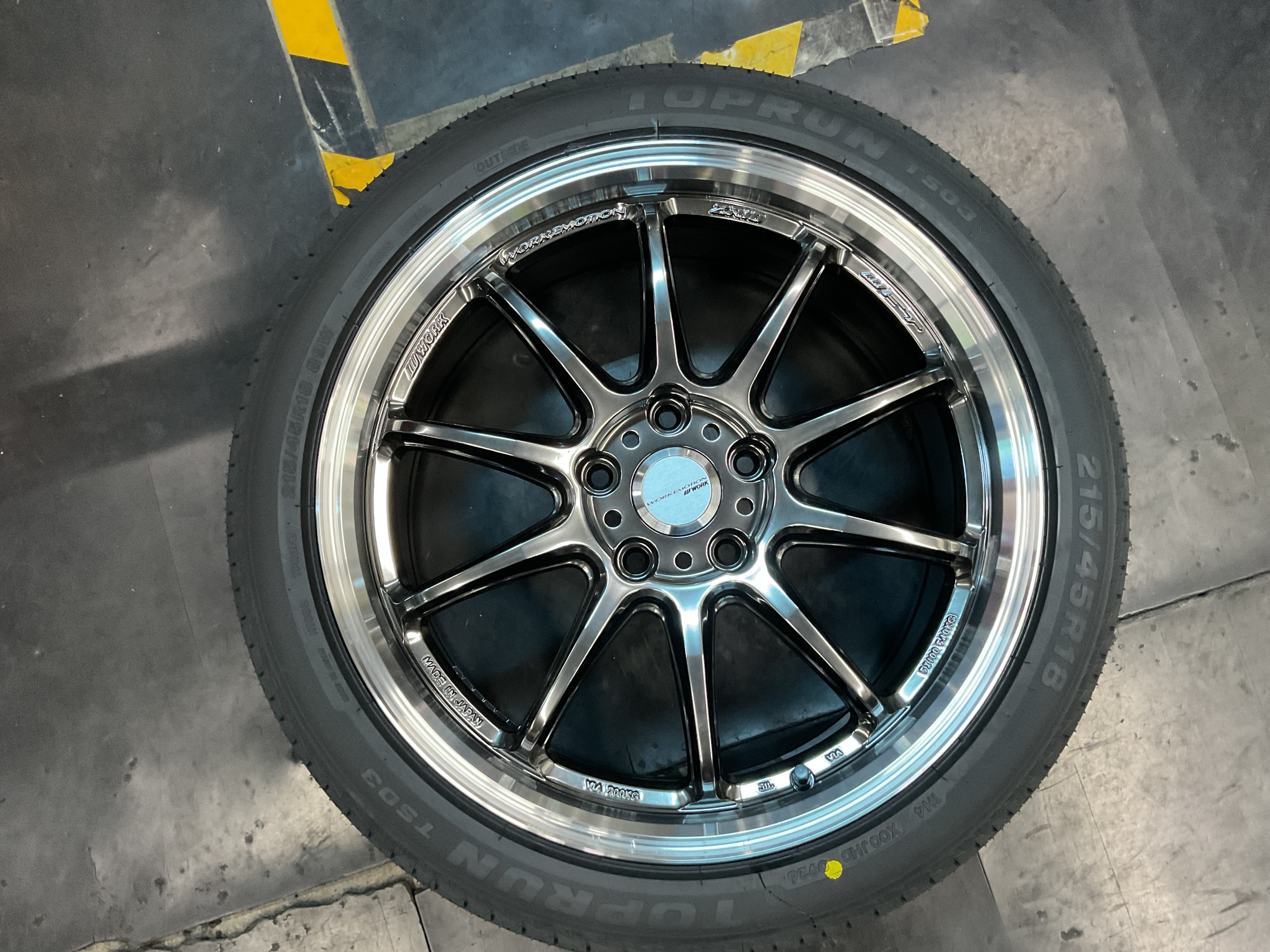 ステップワゴン タイヤホイールセット交換 215/45R18 | 店舗おススメ