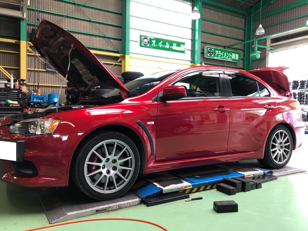 三菱 ランサーエボリューションX ブリッツ車高調 レイズ57CR