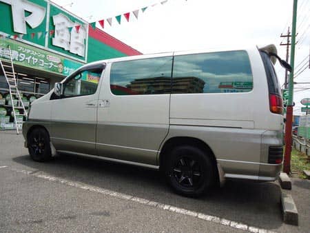 エルグランド（Ｅ50）にアルミホイール付けました | スタッフブログ