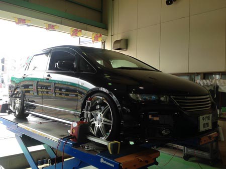 シャコタン アライメント タイヤ長持ち サービス事例 タイヤ館 県庁前 新潟県のタイヤ カー用品ショップ タイヤからはじまる トータルカーメンテナンス タイヤ館グループ