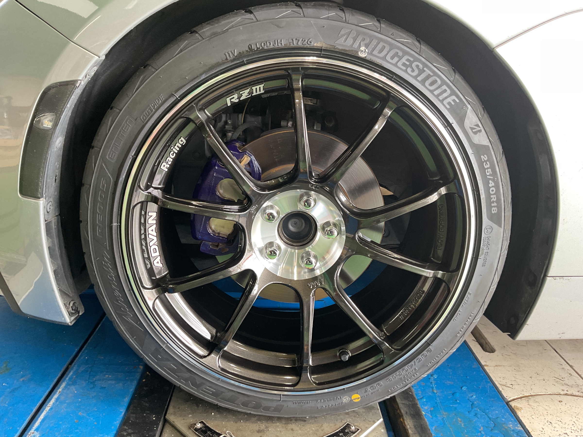 GR86のカッコよさを引き出す、ADVANRacing RZⅢ 装着！ | 店舗おススメ