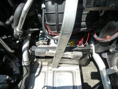 キルスイッチ取付です サービス事例 タイヤ館 阿見 茨城県のタイヤ カー用品ショップ タイヤからはじまる トータルカーメンテナンス タイヤ館グループ