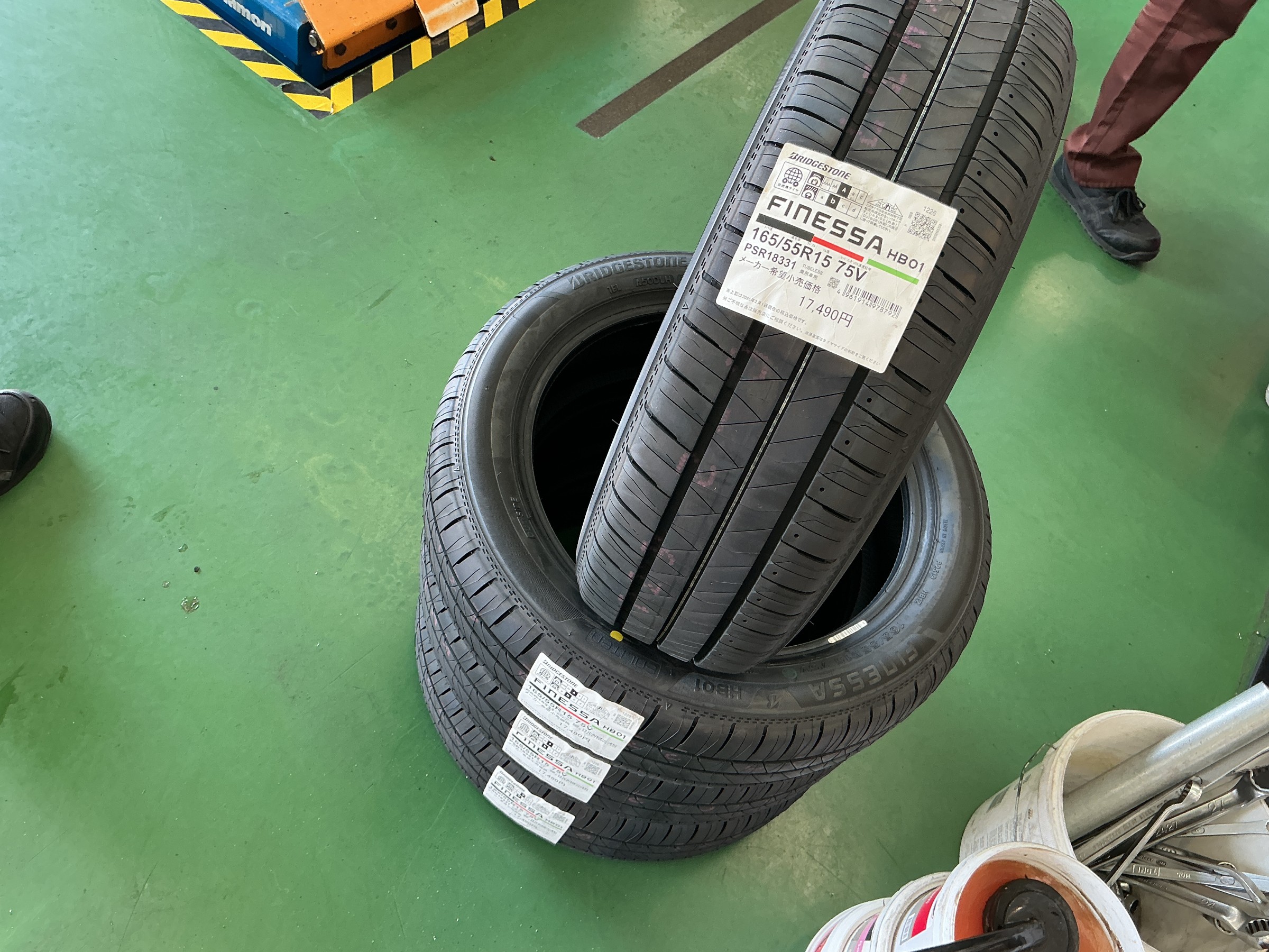 ☆N-BOX に「フィネッサ 165/55R15」を装着！☆ | 店舗おススメ情報