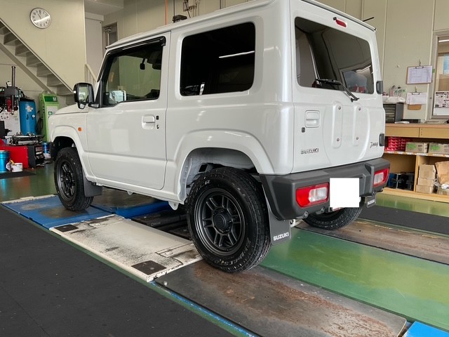 スタッフが撮影、加工した画像になります。