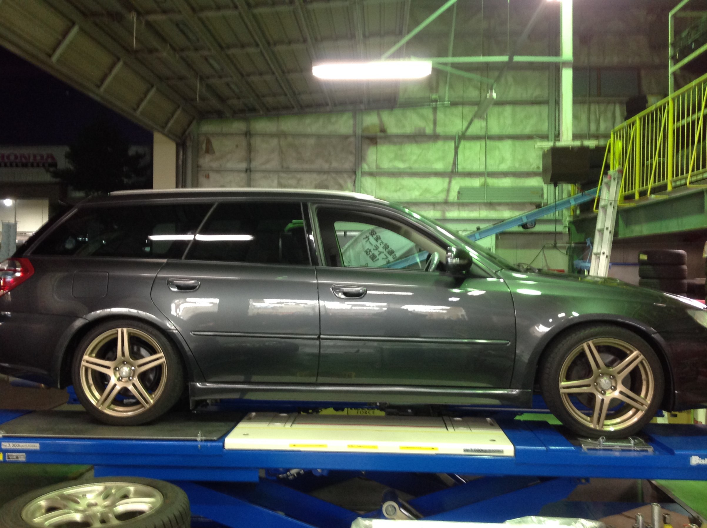 公式 レガシィ BP5 BPE BP9 BL5 BLITZ ブリッツ 車高調 ienomat.com.br