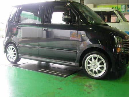 ワーウィック エクスター2（パールホワイトポリッシュ） x ワゴンR  