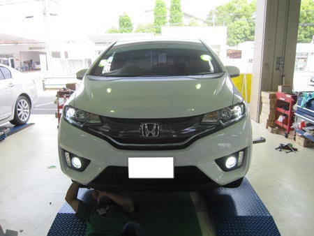 ＦＩＴ3にＬＥＤフォグ装着 | ホンダ フィット その他 パーツ取付