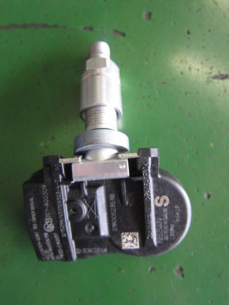 パワーメーター付きホイール後輪のみ Mageneパワーメーターを取り付け👌 ご注文ありがとうございます