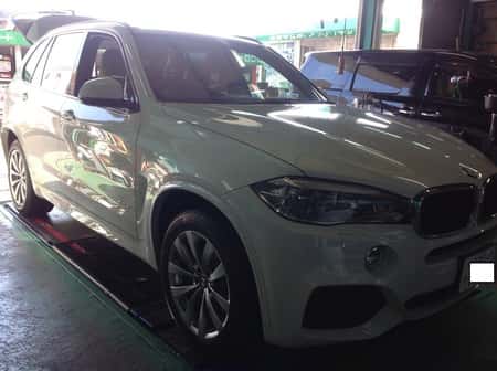 BMW X5 スタッドレスタイヤ取り付け | 店舗おススメ情報 | タイヤ館 